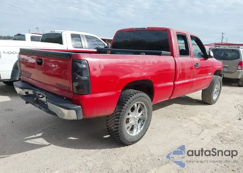 2002 Chevrolet Silverado 1500 Ls из США, поврежденный, VIN 2GCEC19W321193908